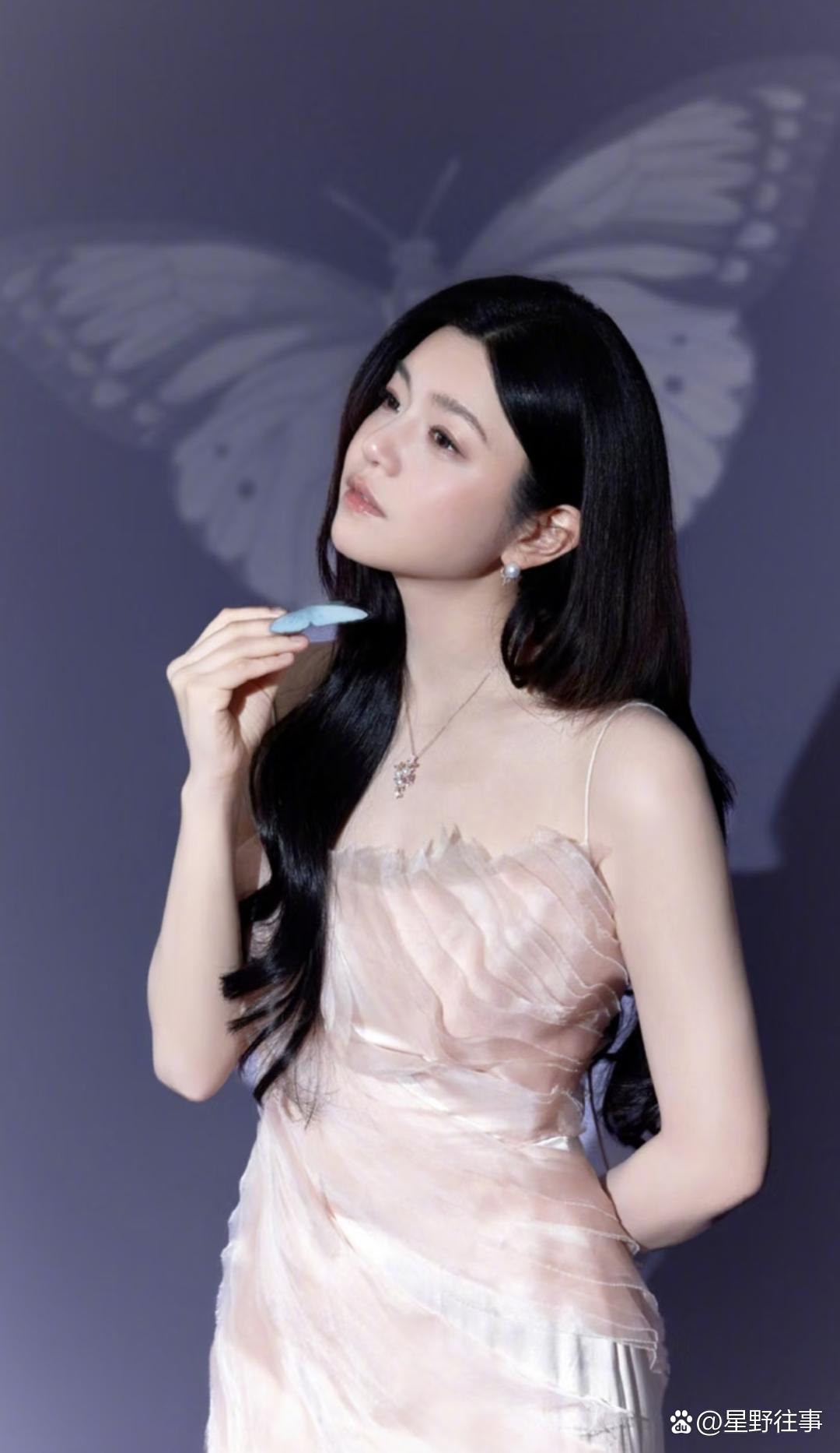 1. 陈妍希的儿子一周仅仅只有一个下午可以休息。除去上学、完成作业之外，每周还要