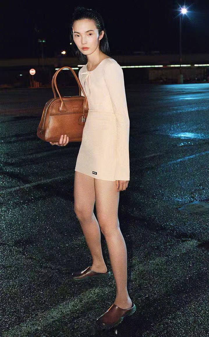 时尚灵感解读 MIU MIU F/W 2026 Campaign： 雎晓雯 & 