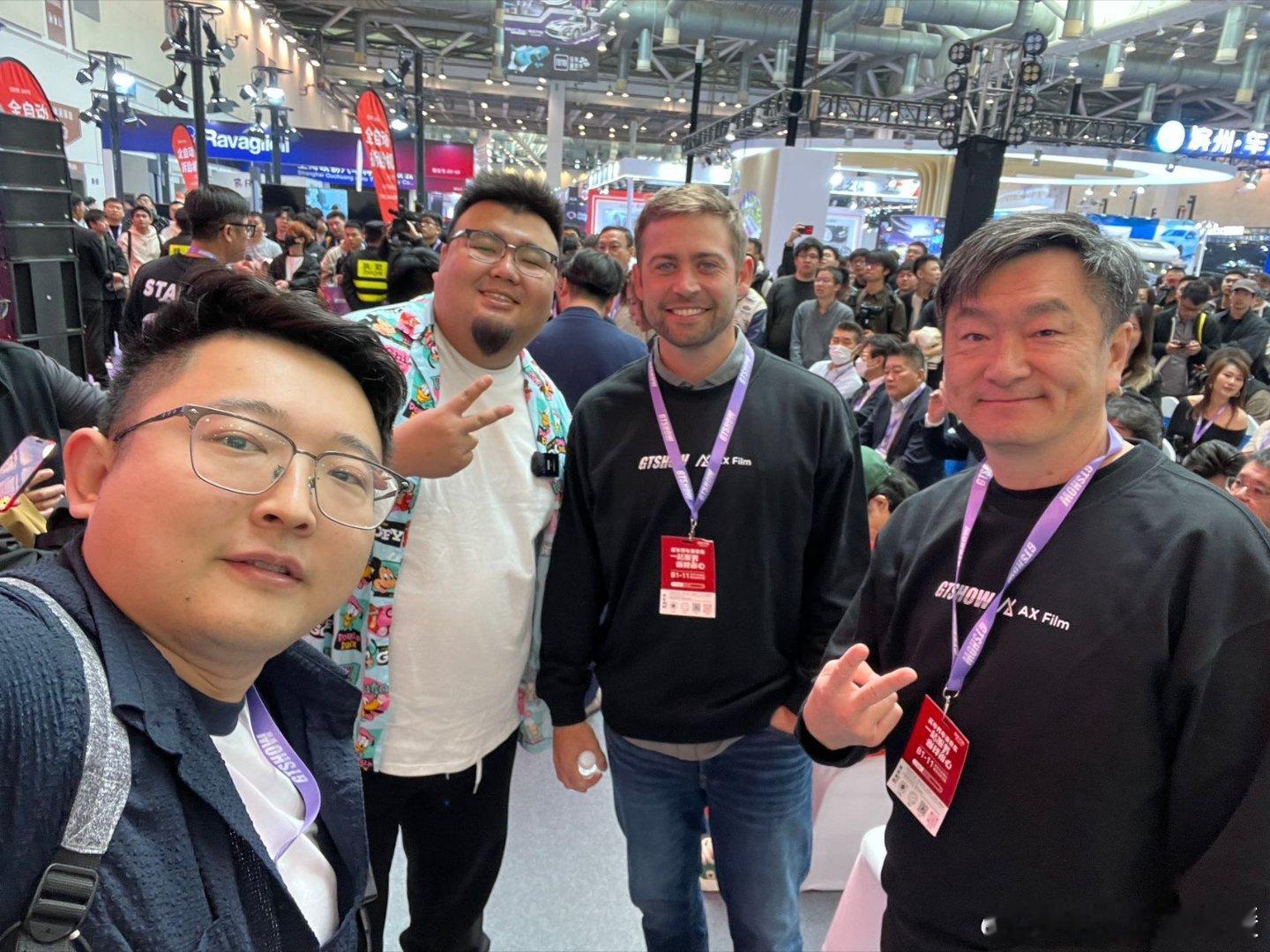 好久没见的Sean哥，purist慈善车聚真的很榜样，第一次见cody！激动！G