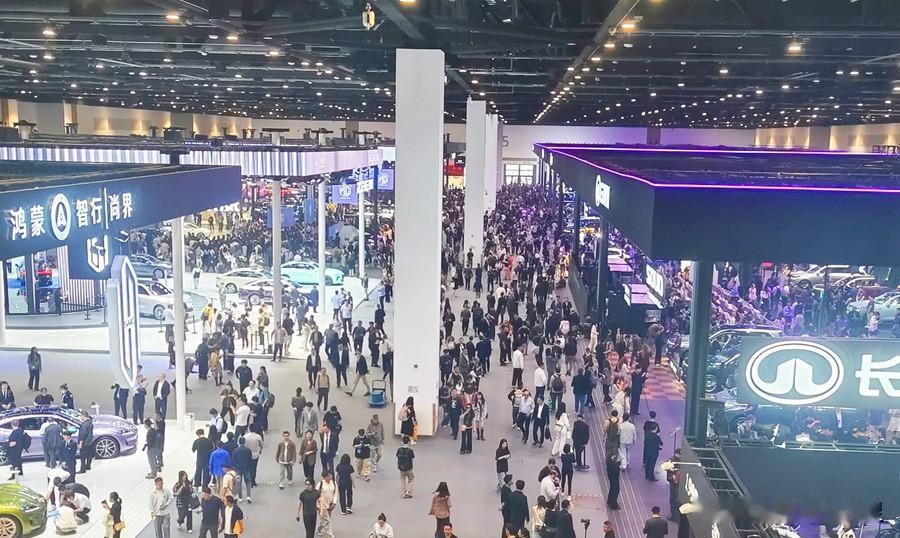 爱车的朋友福音到了。
2026北京国际车展4.24–5.3，在北京隆重开幕。
言