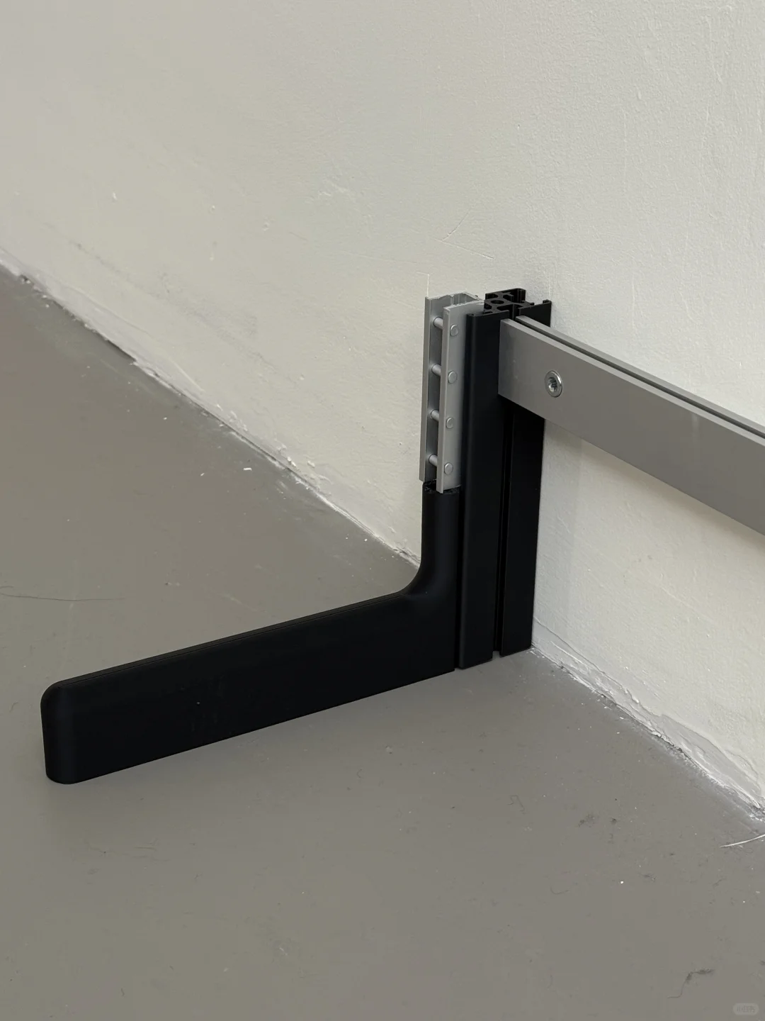 一个挤压模，一个压铸模，为了落地款，拼了