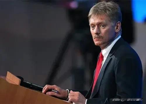 一件极为罕见又格外耐人寻味的事情，正在俄乌冲突的博弈棋局中发生——俄罗斯方面主动