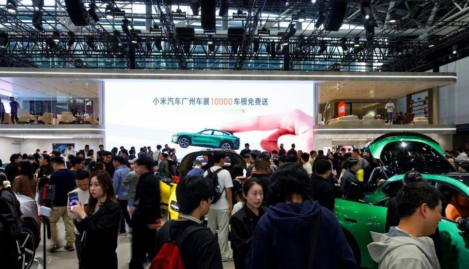 为啥小米雷总这次不去广州车展？ 是广州车展不够火吗？
