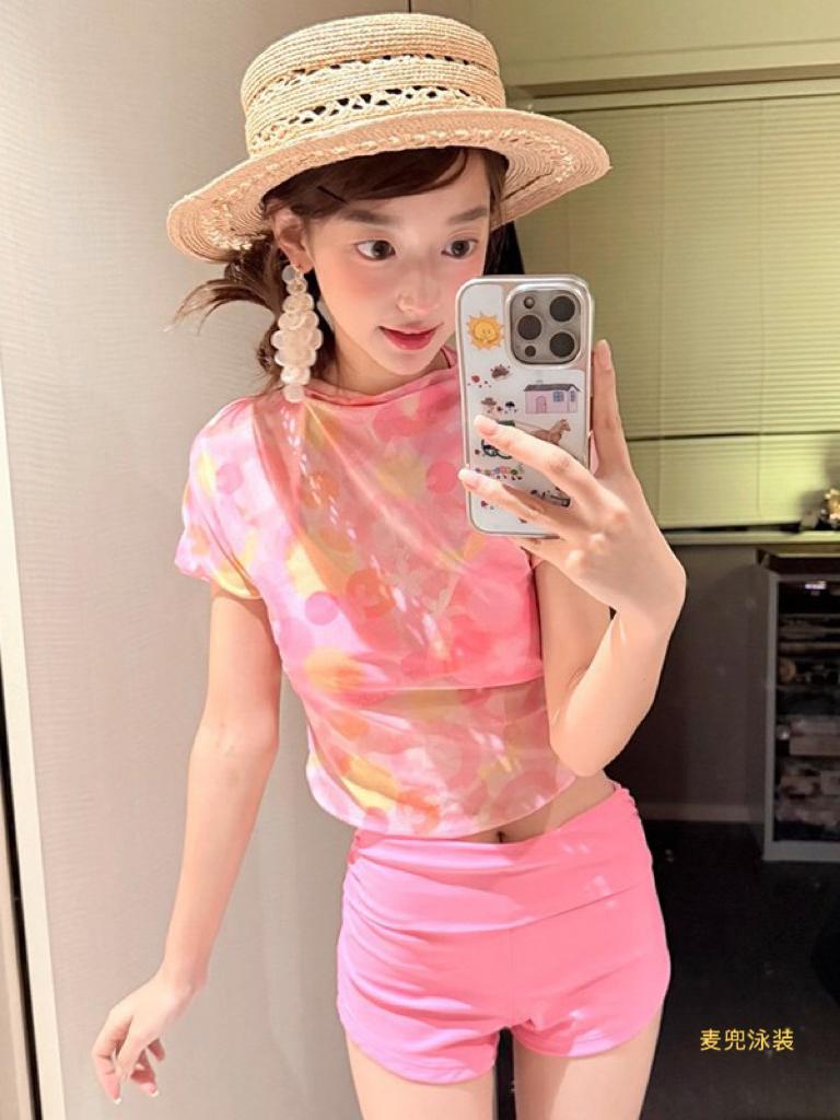 高颜值少女甜美仙女范温泉泳装显瘦气质度假风泳装美女 海滩美女泳装照 海滩泳装美女