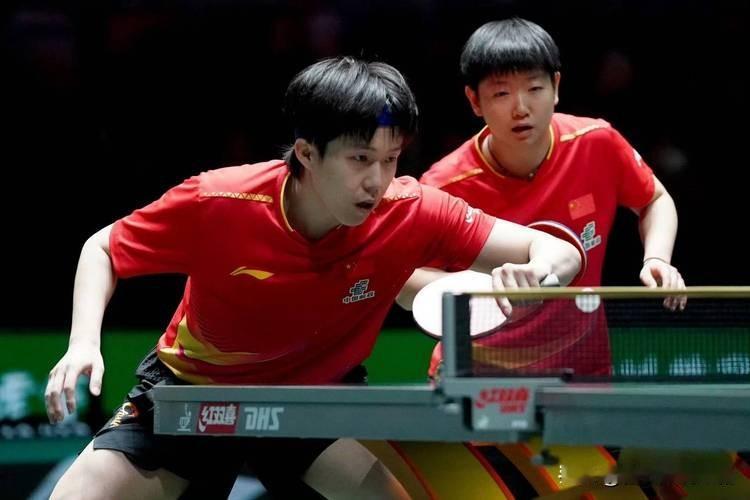 国乒8-0零封克罗地亚，豪取四连胜

12月3日，2025国际乒联混合团体世界杯