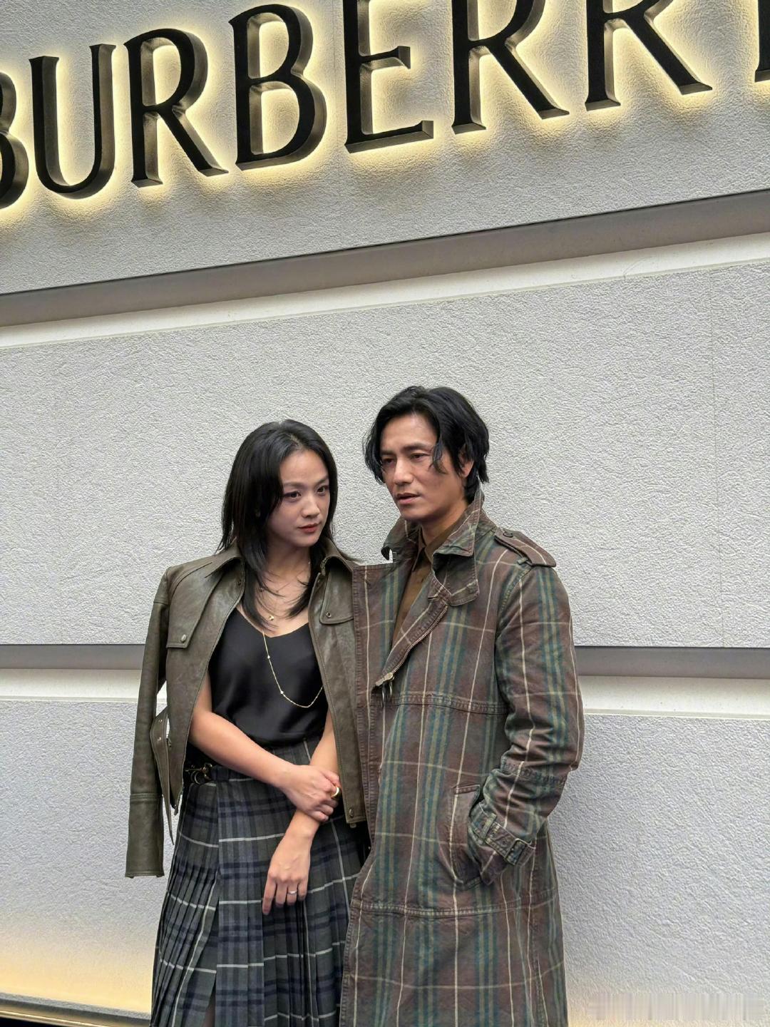 #汤唯陈坤活动同框#汤唯陈坤同框现身时尚活动，男神女神的状态真好，合作一下呗#汤