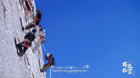 布达拉宫奶香味白墙太勾人了 牛奶、酥油、奶酪的香气萦绕，白色宫墙的吉祥寓意拉满，