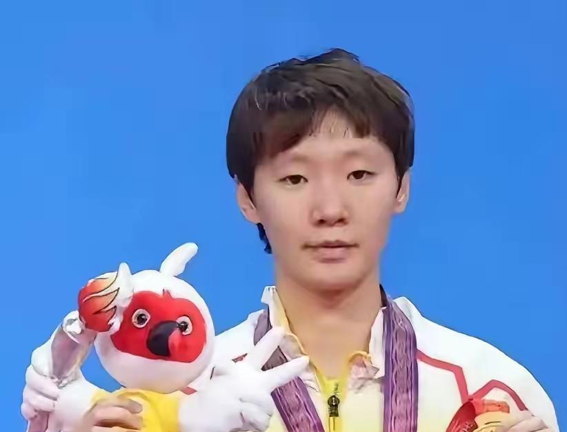 王曼昱太牛了！中国大满贯女单1/16决赛，她3:0横扫巴特拉晋级十六强，三局比分