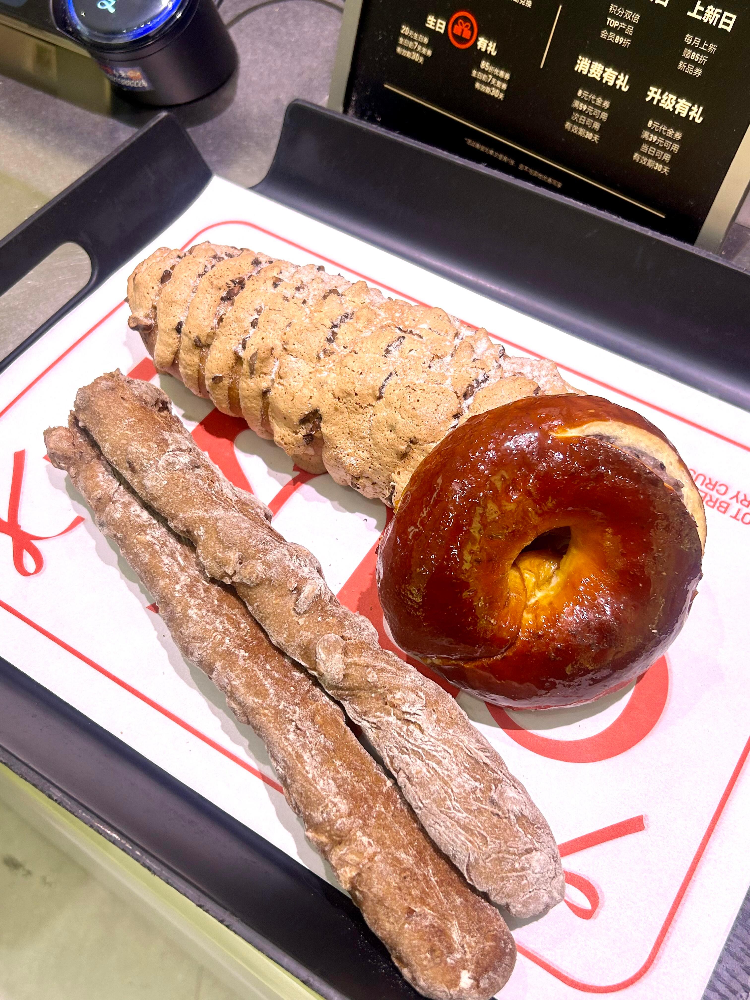 我的生活绕着彩色碎片东升西落🎨 