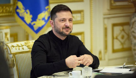 泽连斯基在简报会上指出："我们分析认为，这些对俄制裁可能导致...