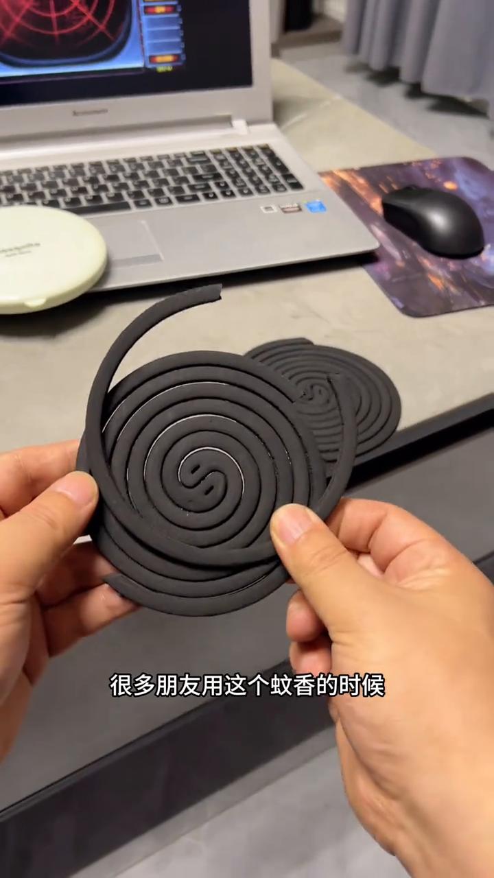 快速分离蚊香，精准定位不折断。
很多朋友用蚊香的时候特别容易掰断，下次可以试试这