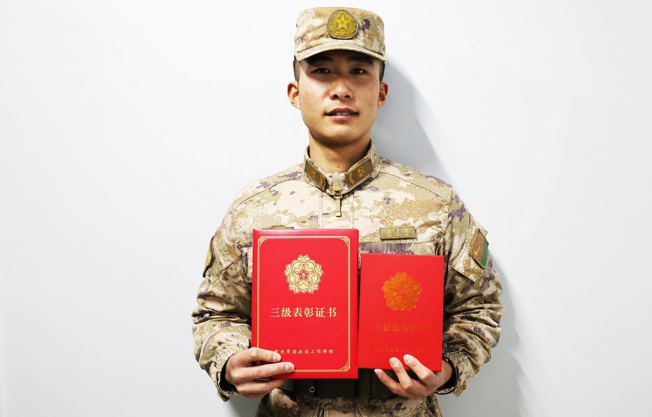致敬中国军人 创作者中心 创作灵感