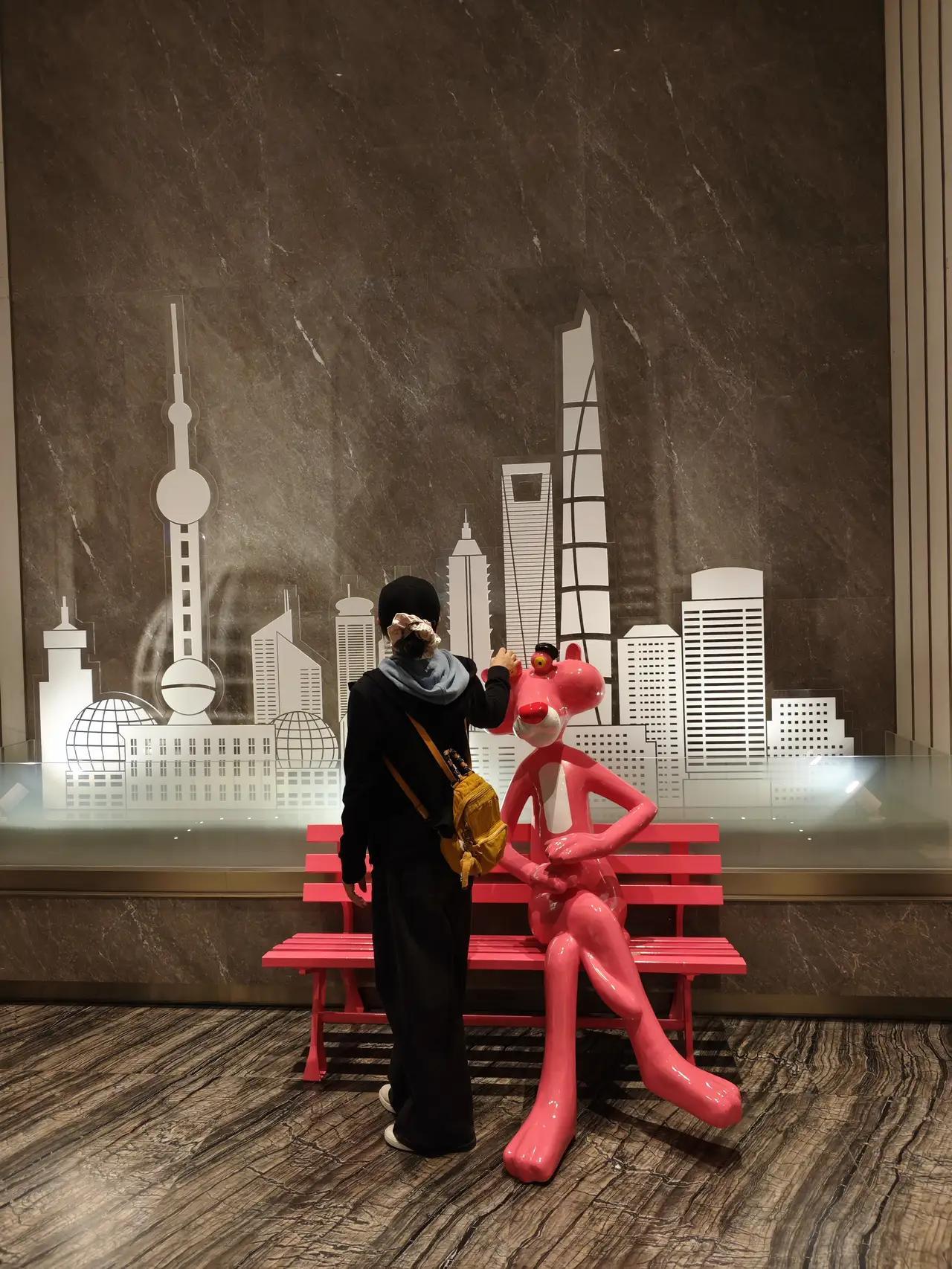 上海之前经过外滩踩踏事件惨痛的教训，人们再也不敢拿自己的生命来下赌注了。

我1