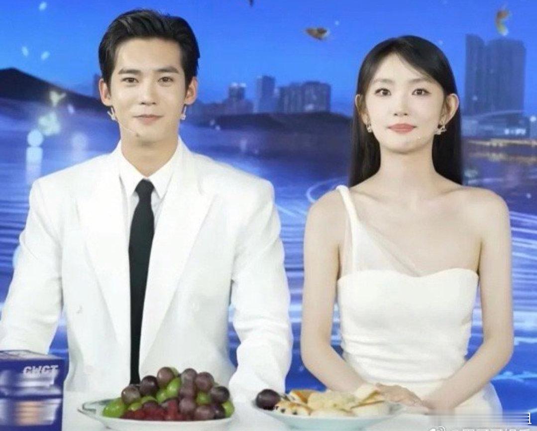 这两人离婚后毫无合作迹象，完全看不出曾经是合作伙伴。 ​ ​​​