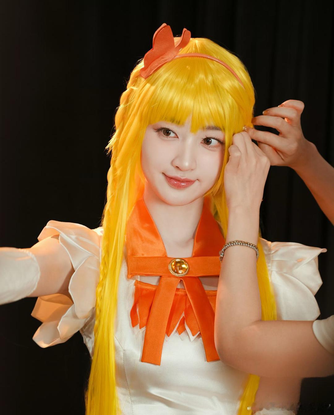 1.李乃文年轻的时候脾气很大，属于那种有原则的顽固派，老了之后突然看开了，会很配