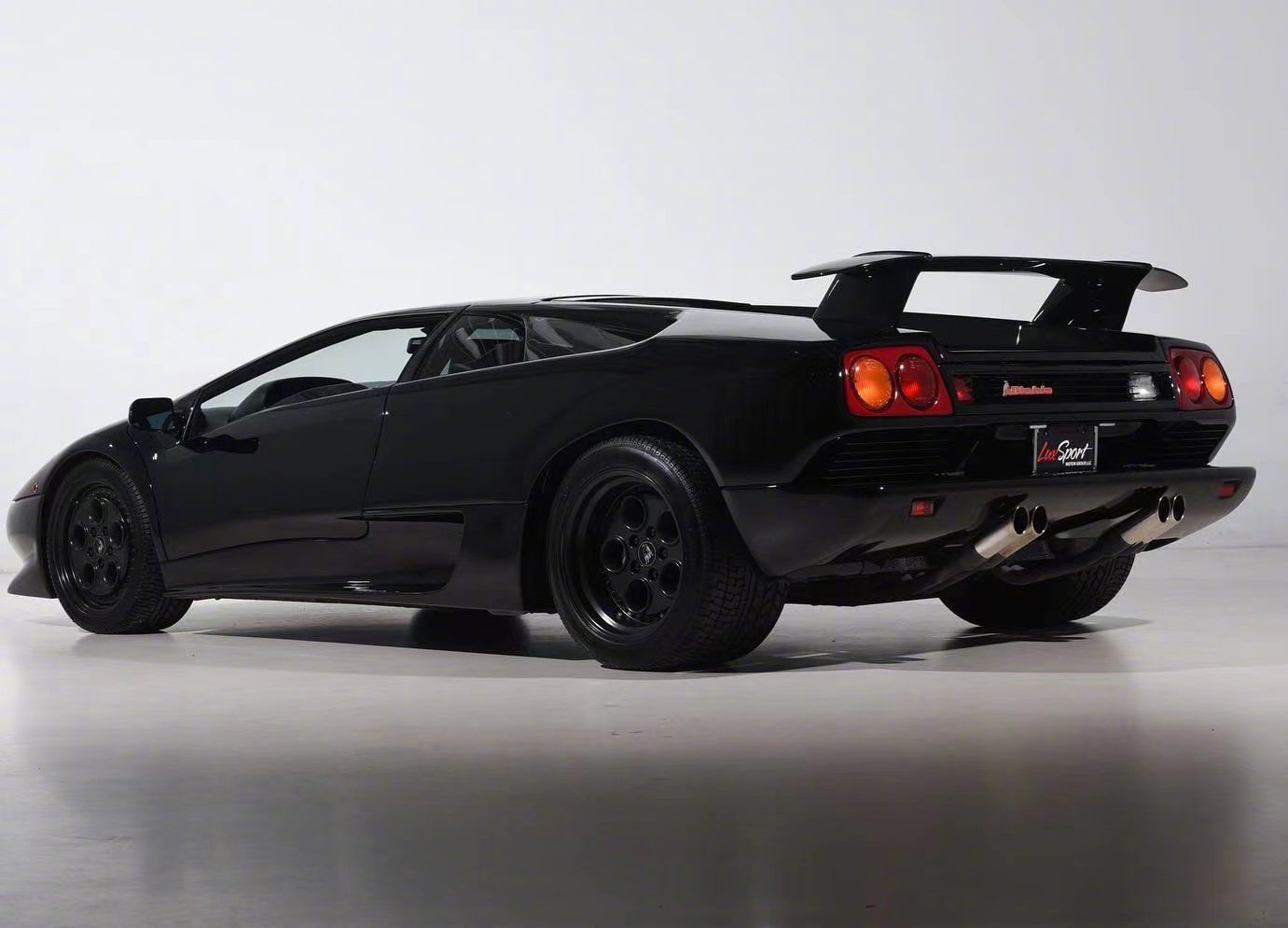 来自1991年的Lamborghini暗黑破坏神！ 
