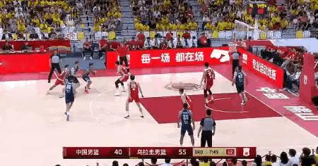 突然就落后17分了。中国男篮vs乌拉圭男篮男篮热身赛中国男篮