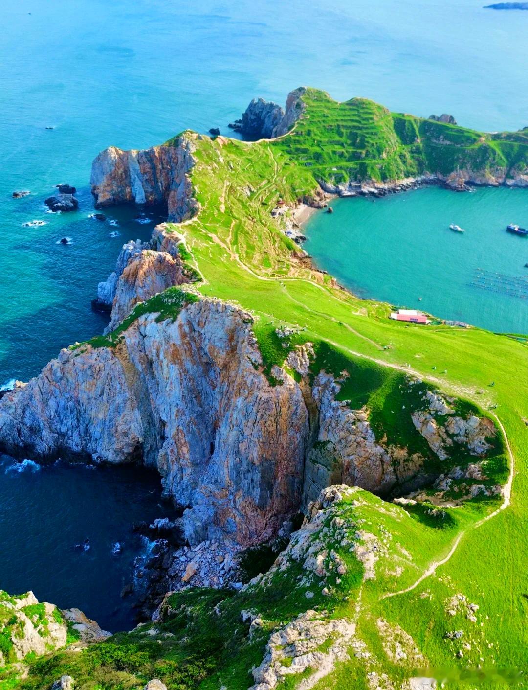 福建四礵列岛真的像误入塞尔达的荒岛，被称为福建版人间塞尔达，也是国内最像世界尽头