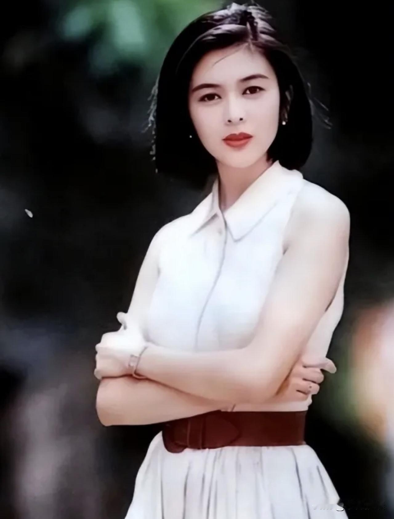 香港娱乐圈享有“第一”美誉的女星：
1，香港第一美女：钟楚红
2，香江第一美女：