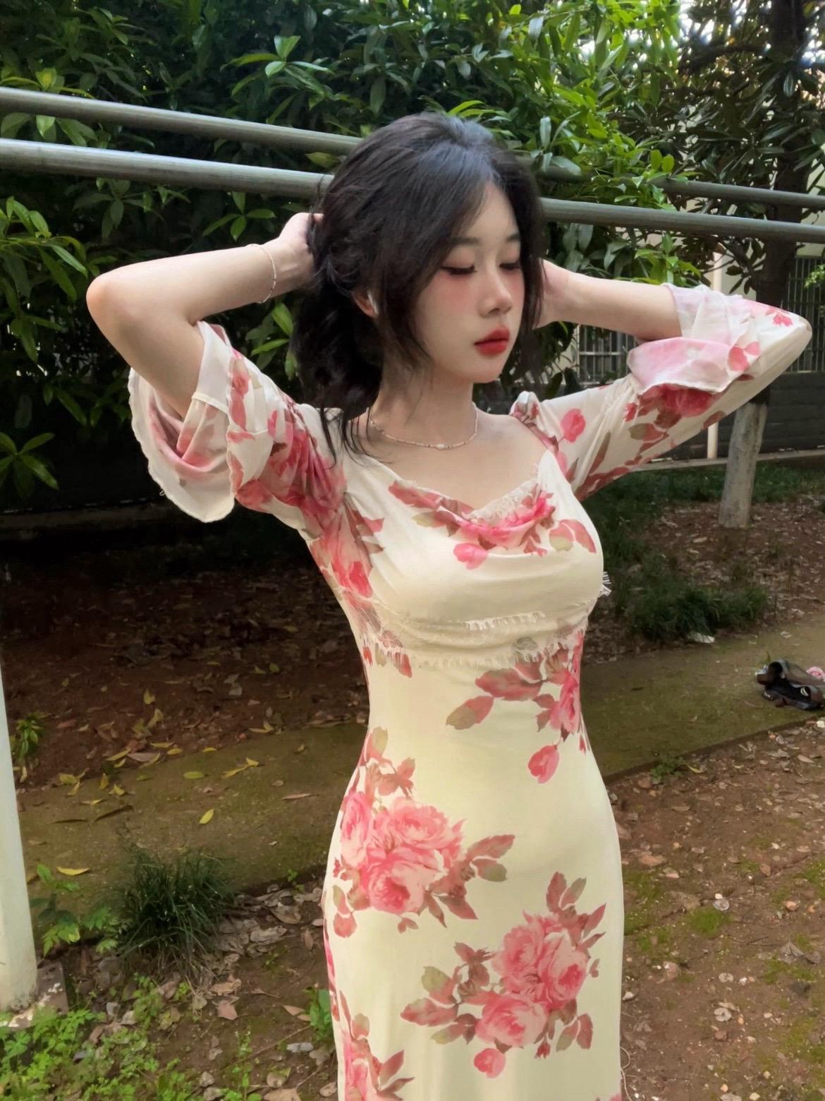 我有一段情入画后归旧梦故里