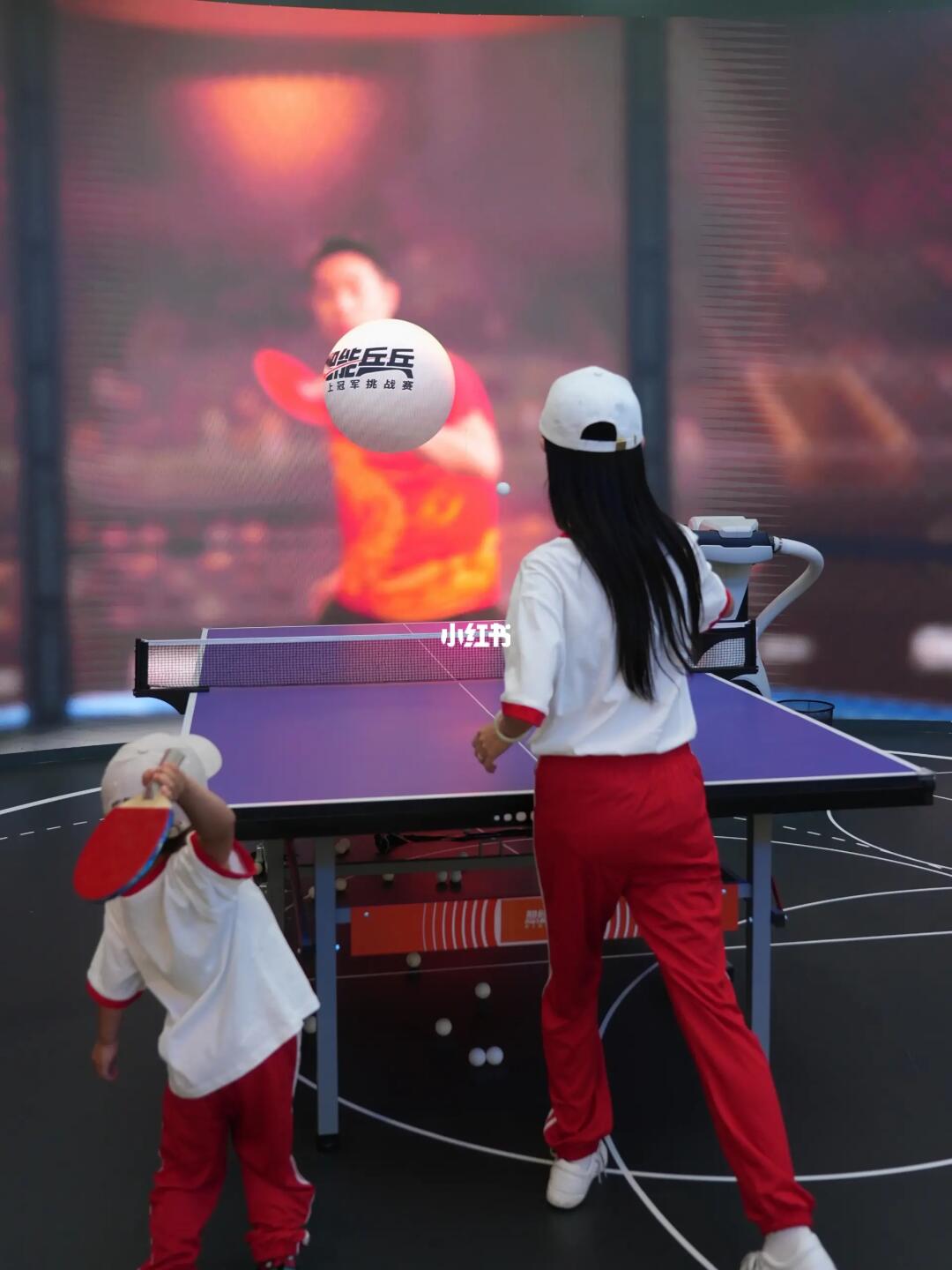 杭州亚运会这么卷吗🤣居然能和许昕对打了