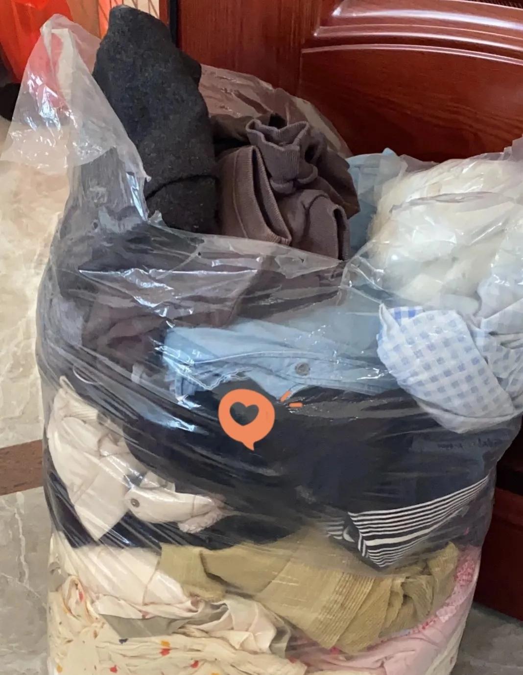 明天就是除夕夜了，年轻人不懂，除夕当晚一定要找一件自己平时从来不穿的旧衣服或者旧