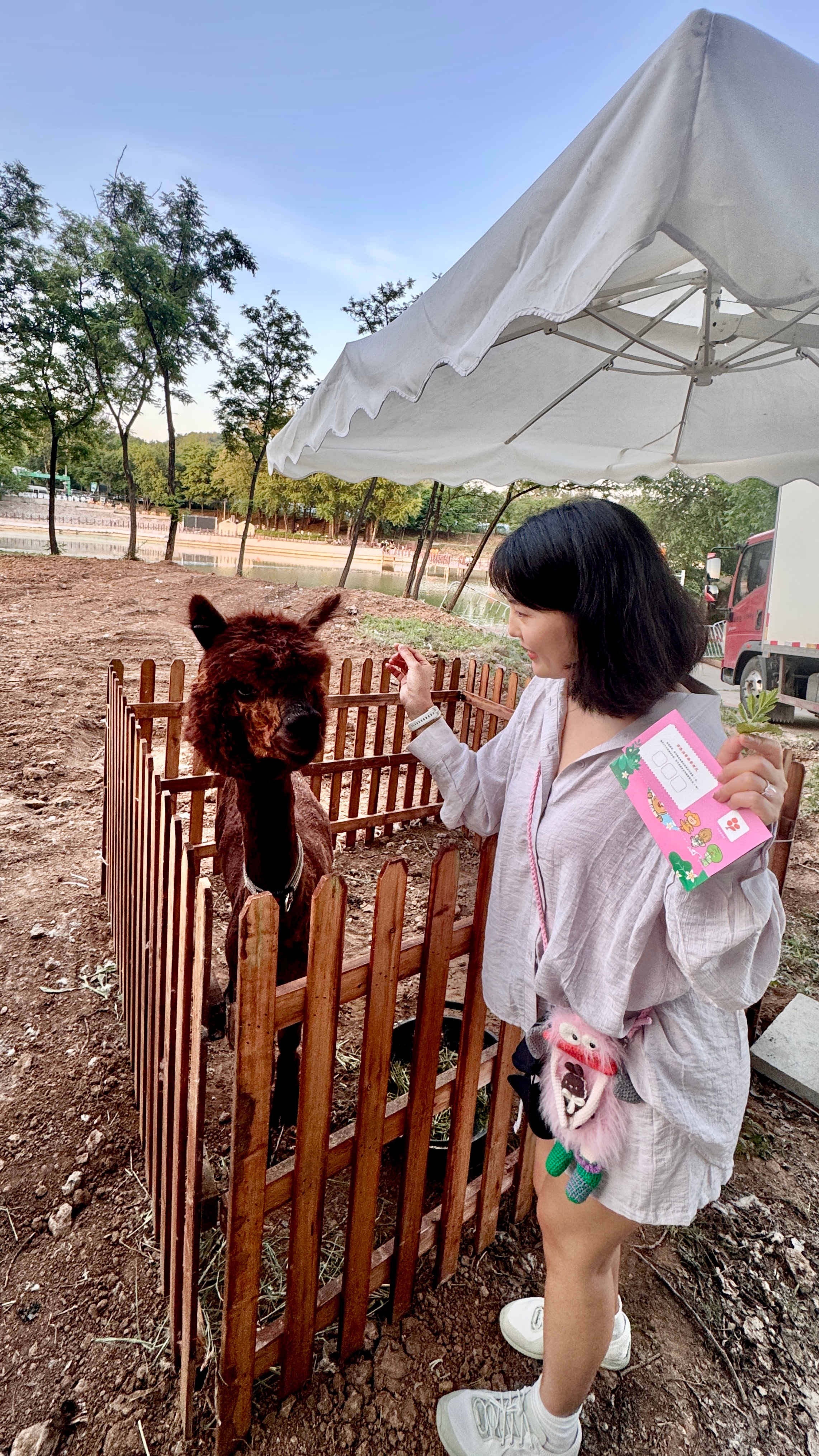 又来怀柔玩啦～晒晒我的新包包👛超可爱H言L语 北京·中国科学院大学博士农场