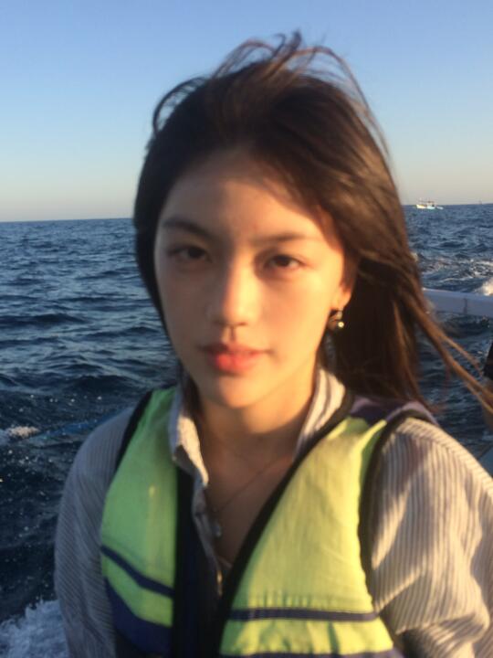 Seas (seize) the moment