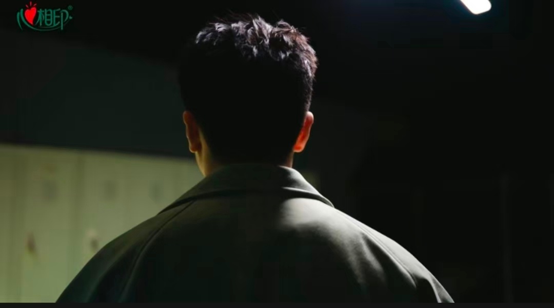 樊振东说只要心想赢“只要心想赢，扣球就自如”。“心相印”和樊振东的梦幻联动就是双