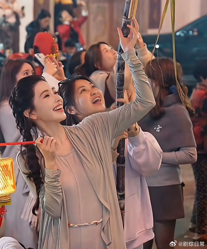 方圆自曝不火了就去国外读书和最好的朋友击掌约定：如果哪天不红了，我们就一起去国外