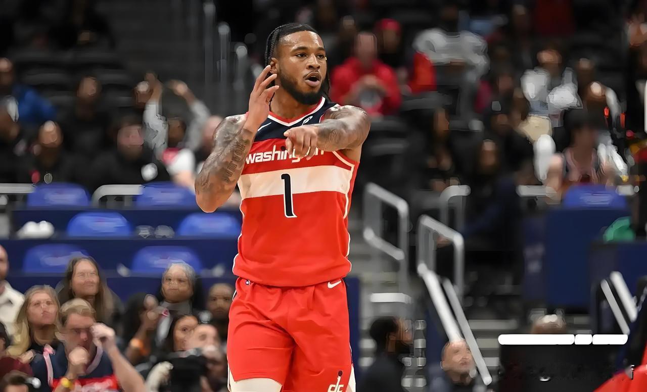 一场属于奇才队的大胜狂欢，却与惠特莫尔无关！
今天奇才队以132-113大胜老鹰