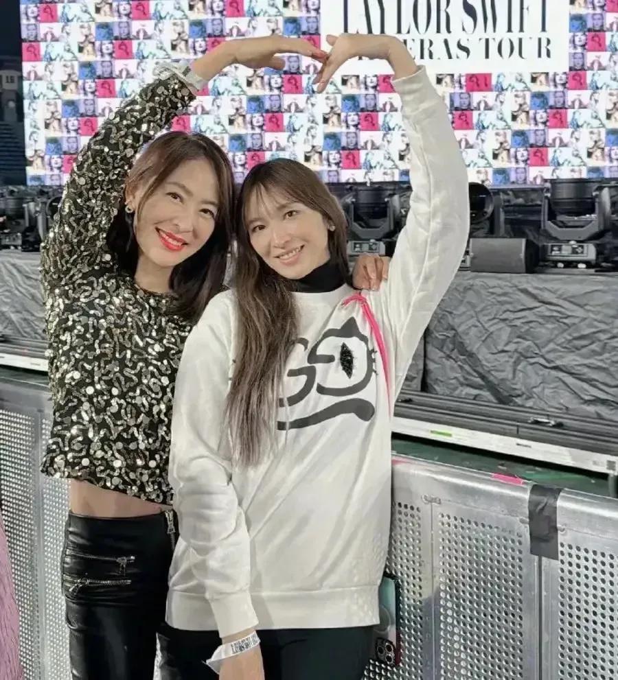 纪晓波出事并没有影响其45岁外室吴佩慈的心情，人家还兴致勃勃地呼朋唤友去东京看演