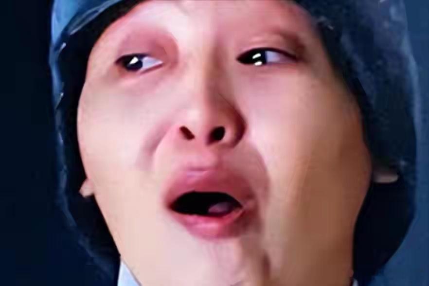 冯小刚与徐帆的婚姻多年来始终伴随各类舆论争议。二人的结合始于冯小刚尚未结束上一段