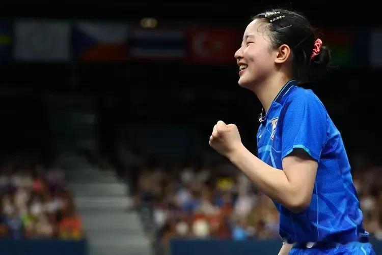 国兵女团输给小日子，让人注意到一个人，那就是16岁张本美和

昨天张本美和也打了