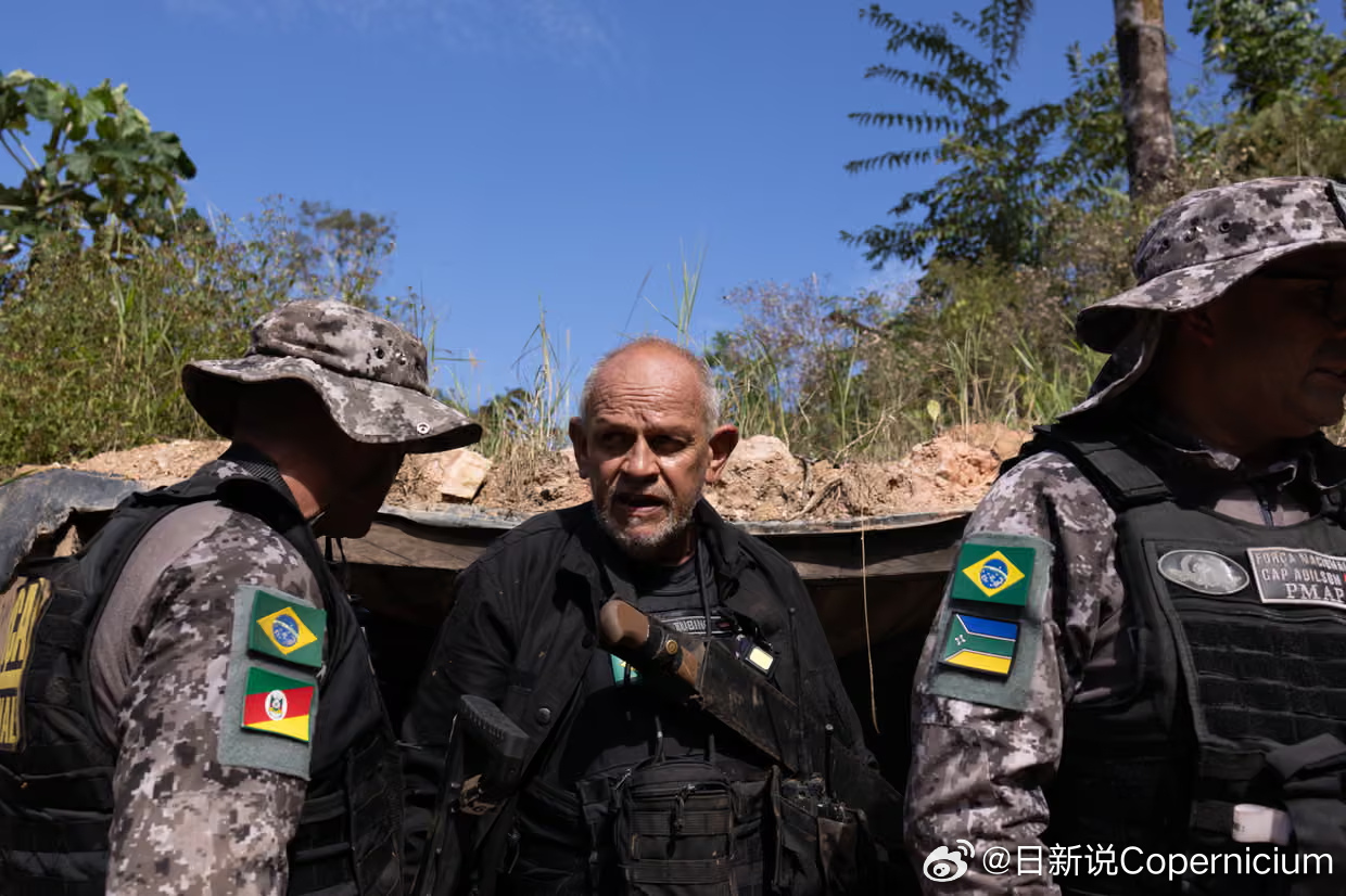 【遍地黄金与妓院？武装黑帮被金价逼疯，潜入亚马逊盗挖金矿，遭巴西部队重拳捣毁】 