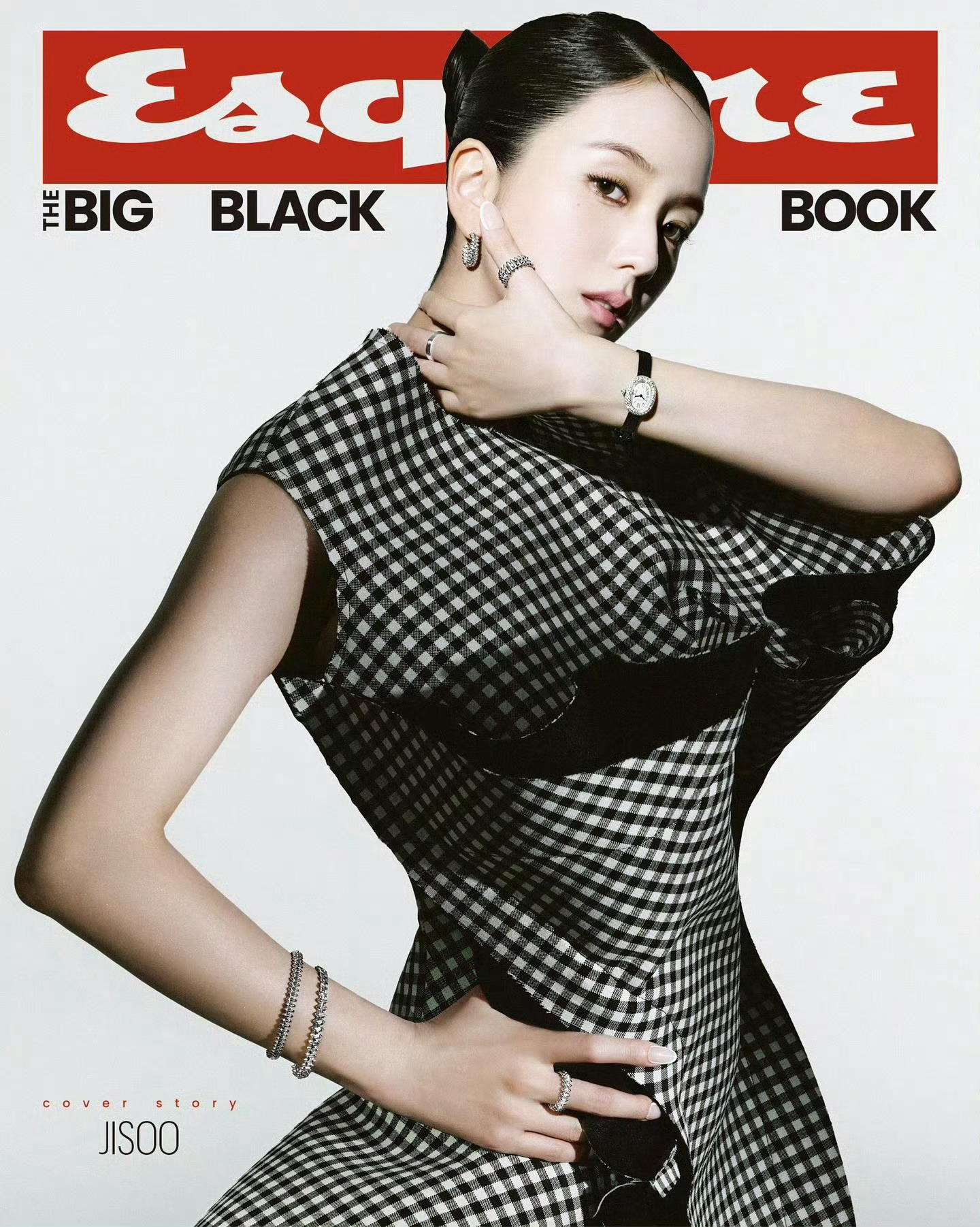 金智秀Jisoo × Esquire Korea【The Big Black B