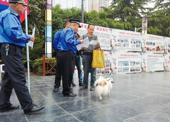 为什么总是强调养狗一定要栓绳？难道狗栓上绳就万事大吉了吗？谁敢保证栓了绳子的狗就