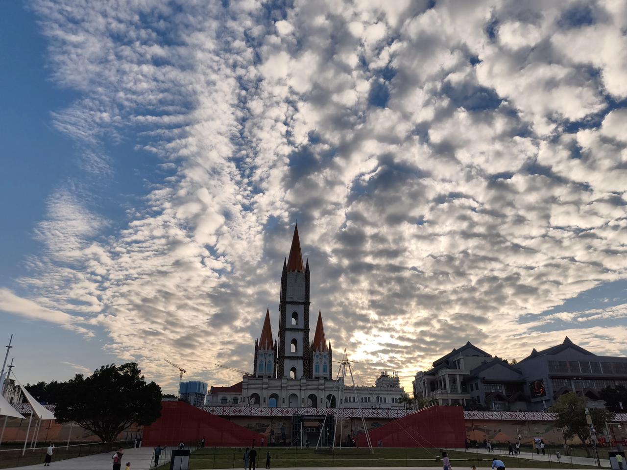 随手拍张天空照我的相机我做主！