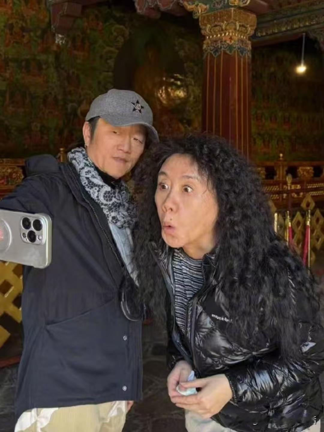 一家三代中戏人，王潮歌一家人可太自在了！

这真的是名不虚传的一家三代中戏人，王