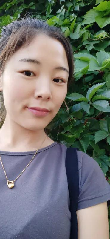 26岁女孩在杭州做美容评上人才买了房，这事儿真挺让人感慨。现在好多大学生毕业面临