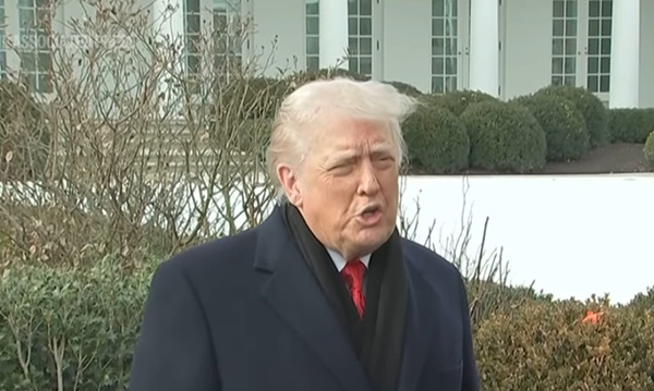 【#特朗普发帖谢谢伊朗#，称他“说服了自己”暂缓军事行动】#特朗普自曝暂缓打伊朗