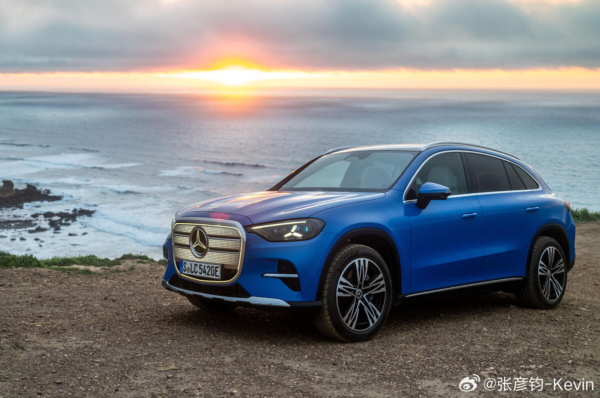 奔驰全新一代GLC电动版。回望过去，时间过的可真快，时代变化也真大。凯文聊车