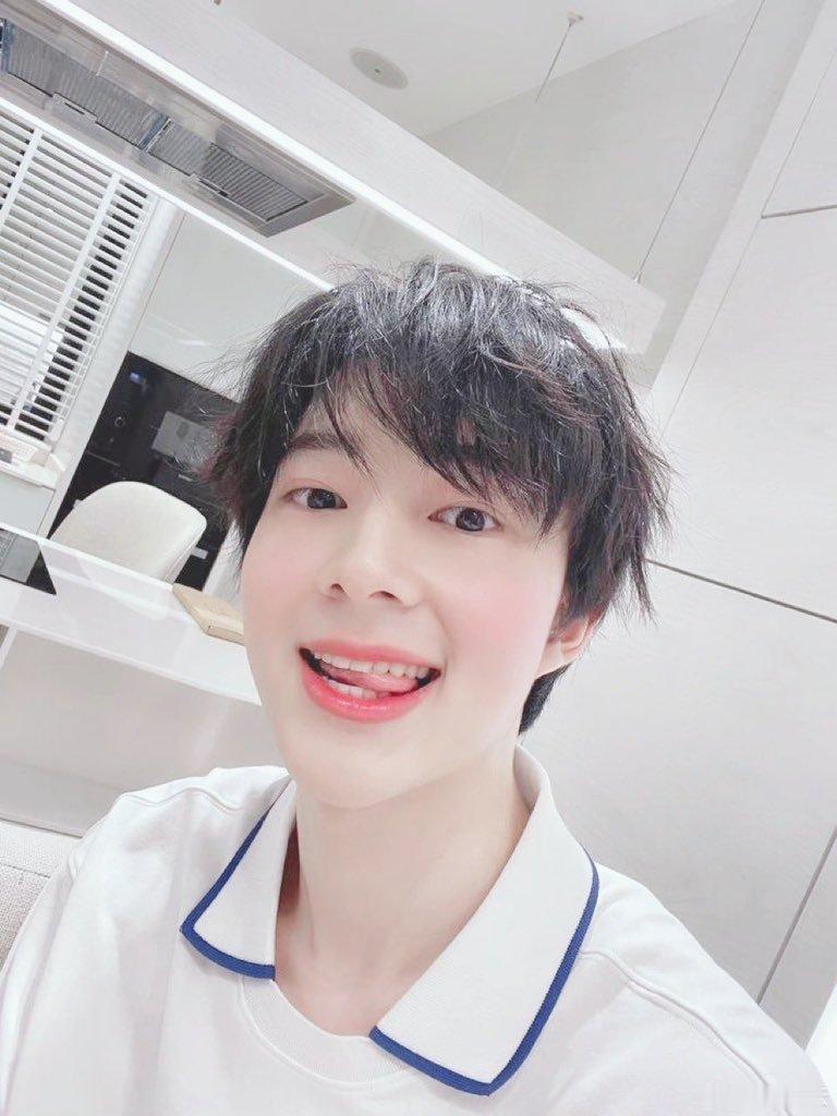 zeenewzeenunew 捡到一只萌到心里的猫🥺 