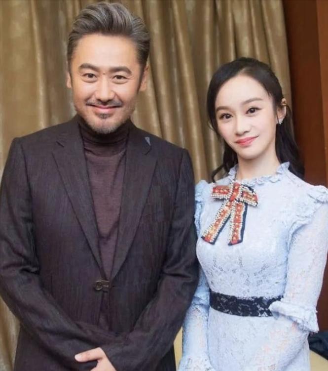 [微风]2018年，吴秀波包养了陈昱霖足足7年，之后玩腻了便提出分手。陈昱霖索要