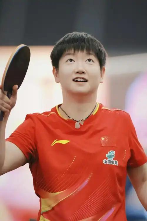 中国女乒世界杯的的夺冠历程。

中国3:2击败日本队

第1场:王曼玉2:3负张