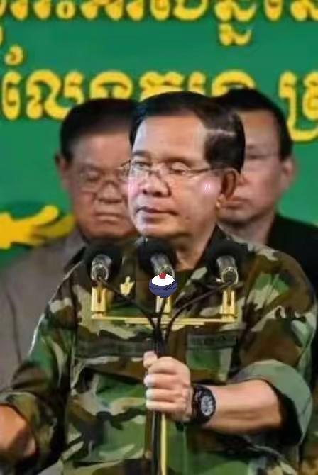 打死没想到，柬泰边境炮声背后，藏着小国博弈最残酷的真相！老外交官一句话点透：柬埔