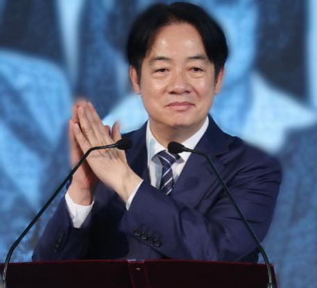 民调曾显示：台92%人不支持回归，要抵抗到底。台湾的防务手册暴露出了赖清德当局的