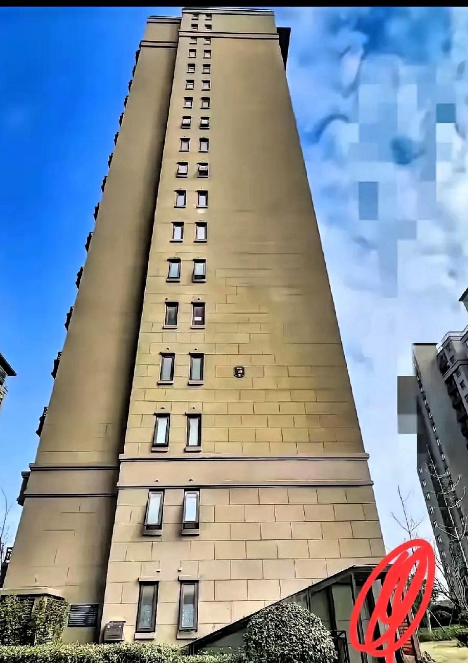 太揪心了，万幸万幸，醒了，太好了！
河南那个15岁的孩子，因为英语单词默写不出来