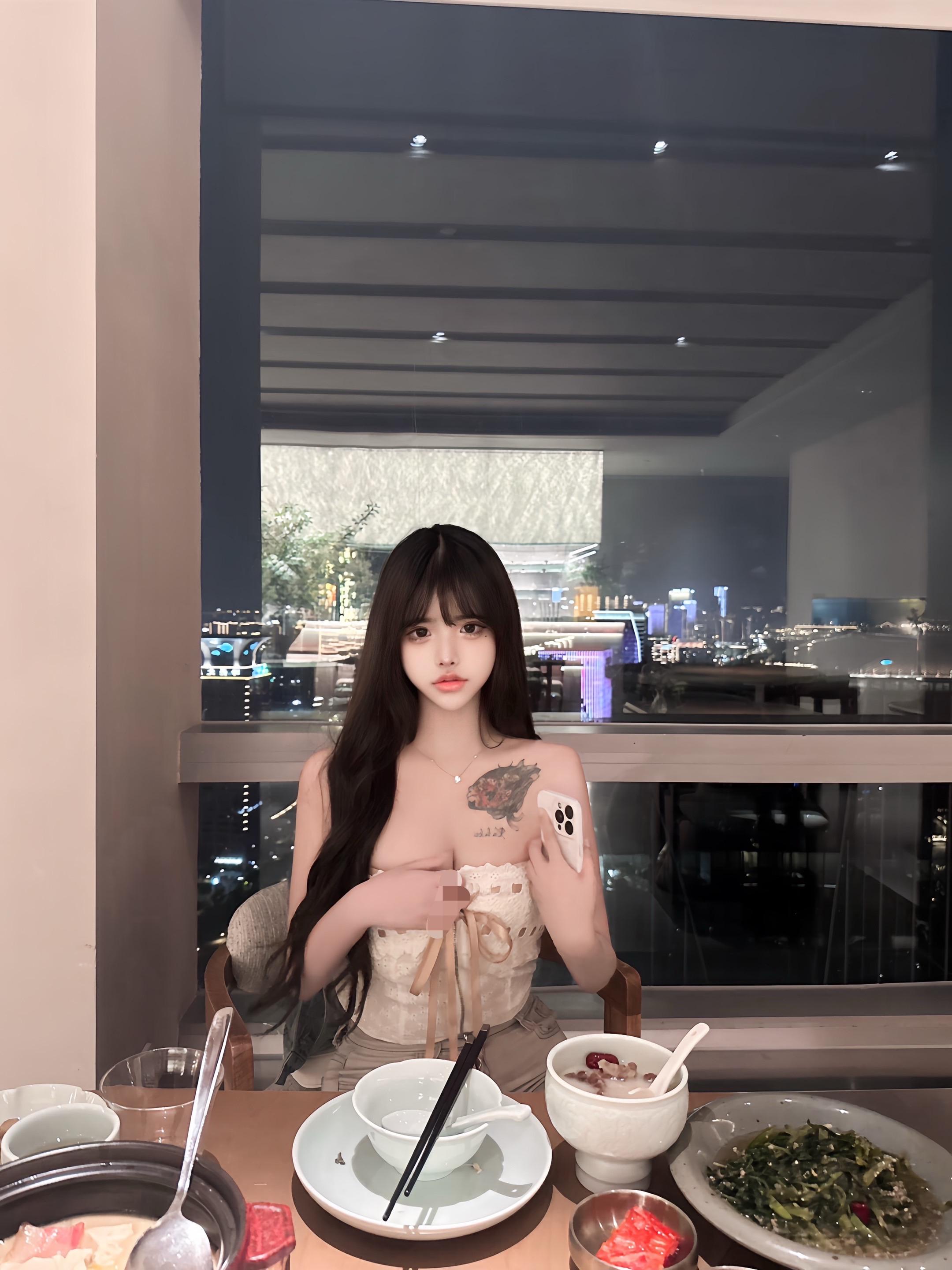 纯爱已经满足不了我了 纯金可以