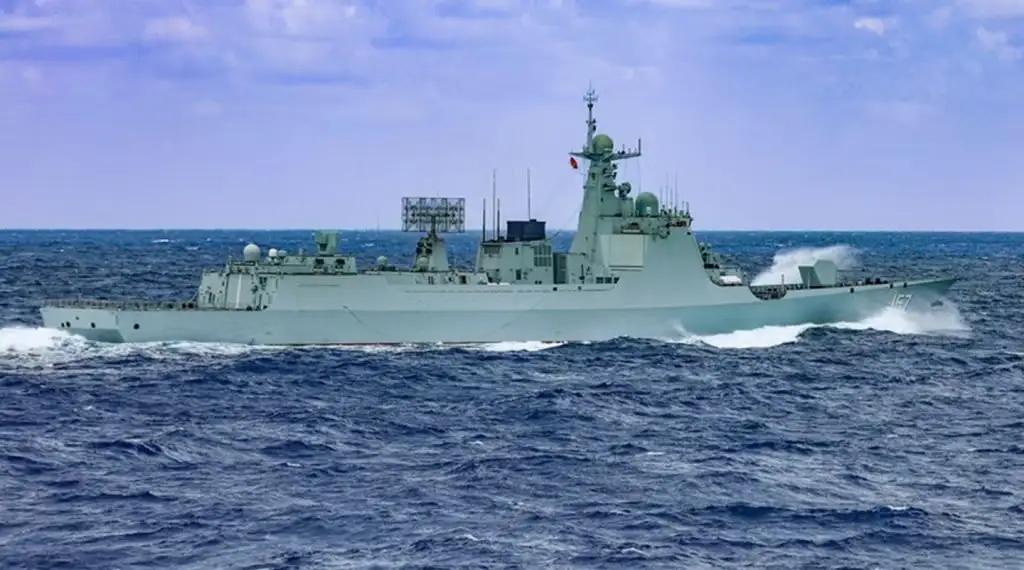 美军潜艇原型毕露？对岸媒体曝052D拖阵出手，东北海域起暗战
 
台岛东北海区最